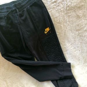 NWT Nike Air Sweatpants - Girls XL